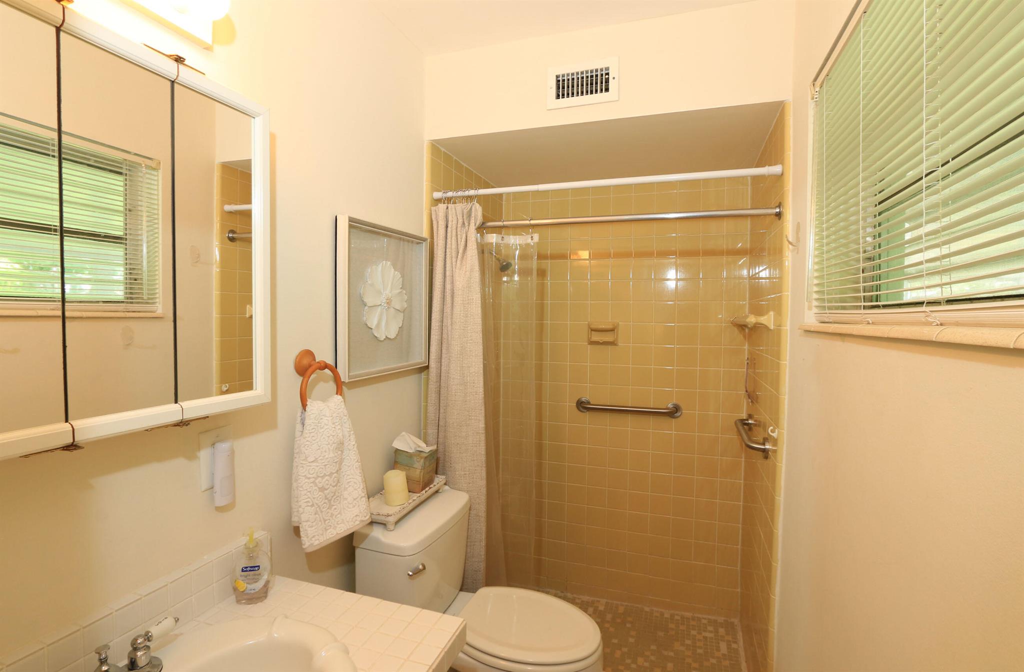 RIVER PARK UNIT 7 - Residential