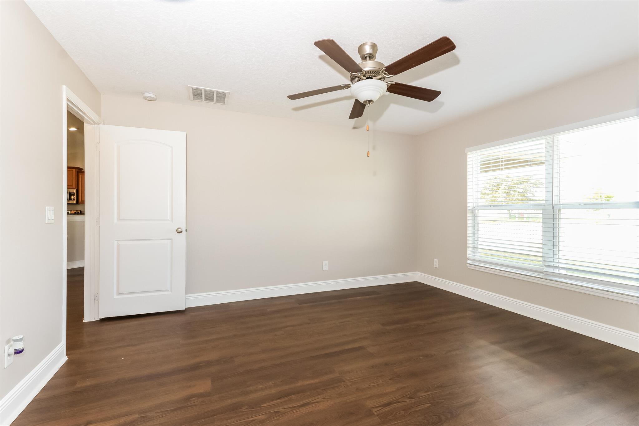 PORT ST LUCIE SECTION 33 - Residential Lease