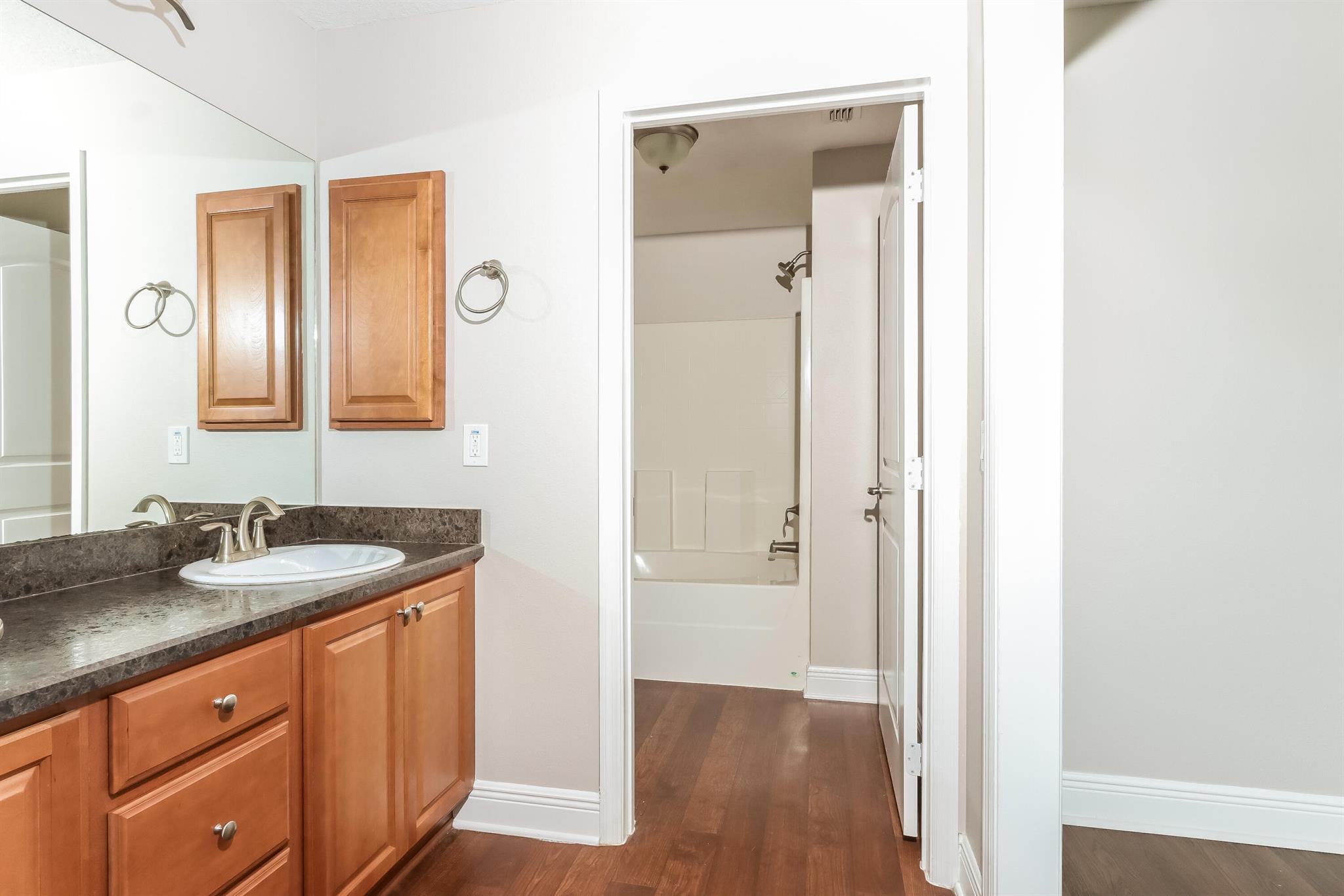 PORT ST LUCIE SECTION 33 - Residential Lease