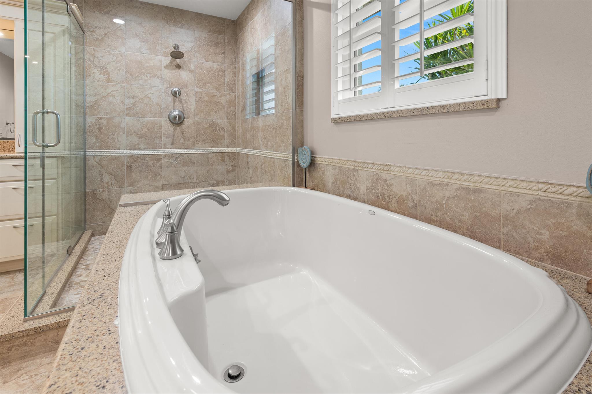 HIDDEN RIVER ESTATES - Residential Lease