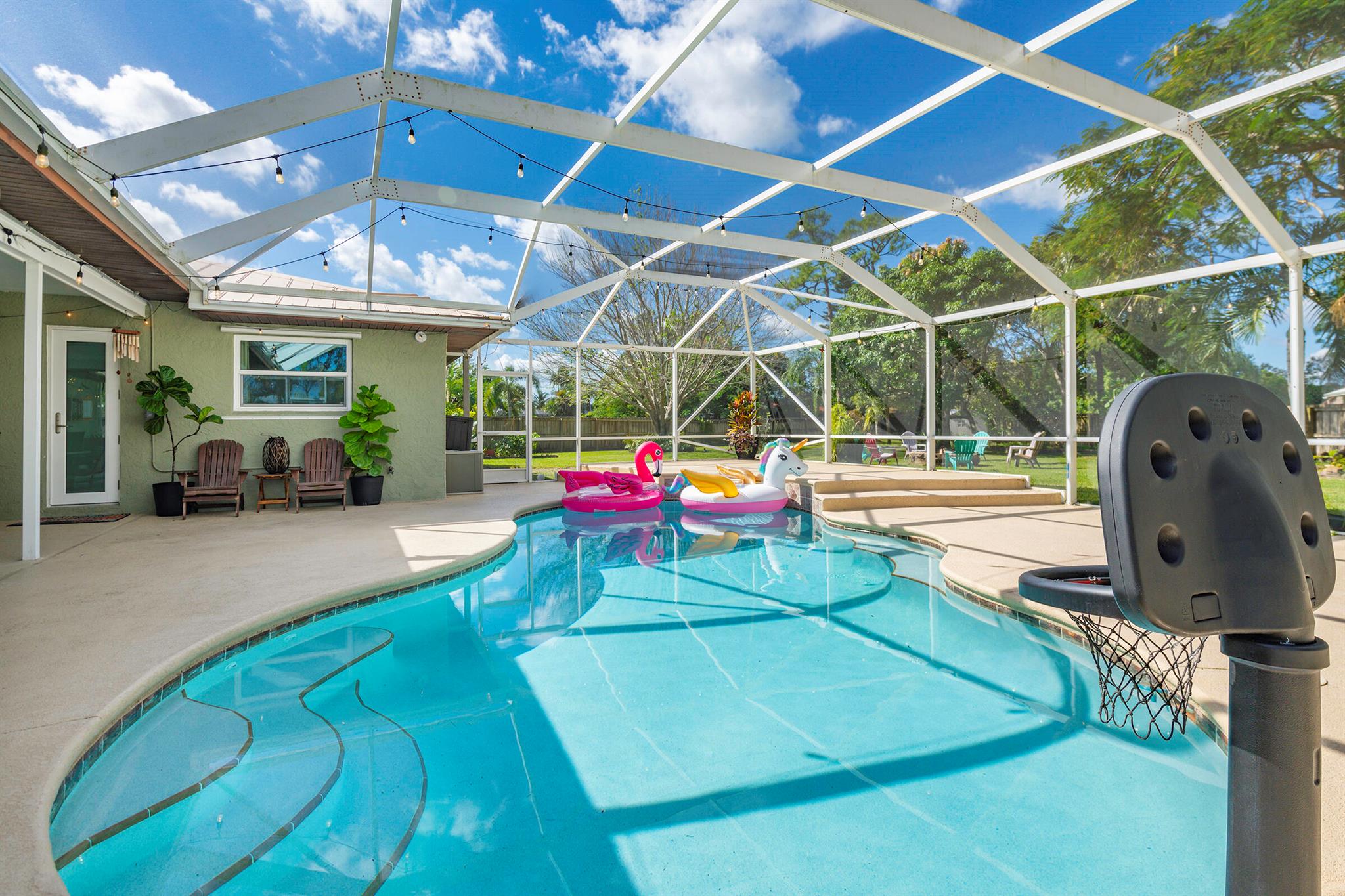 HIDDEN RIVER ESTATES - Residential Lease