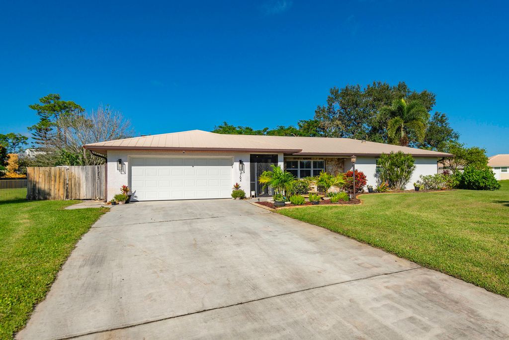 Photo of 762 SE River Lane, Port Saint Lucie, FL 34983 (MLS # R11142317)