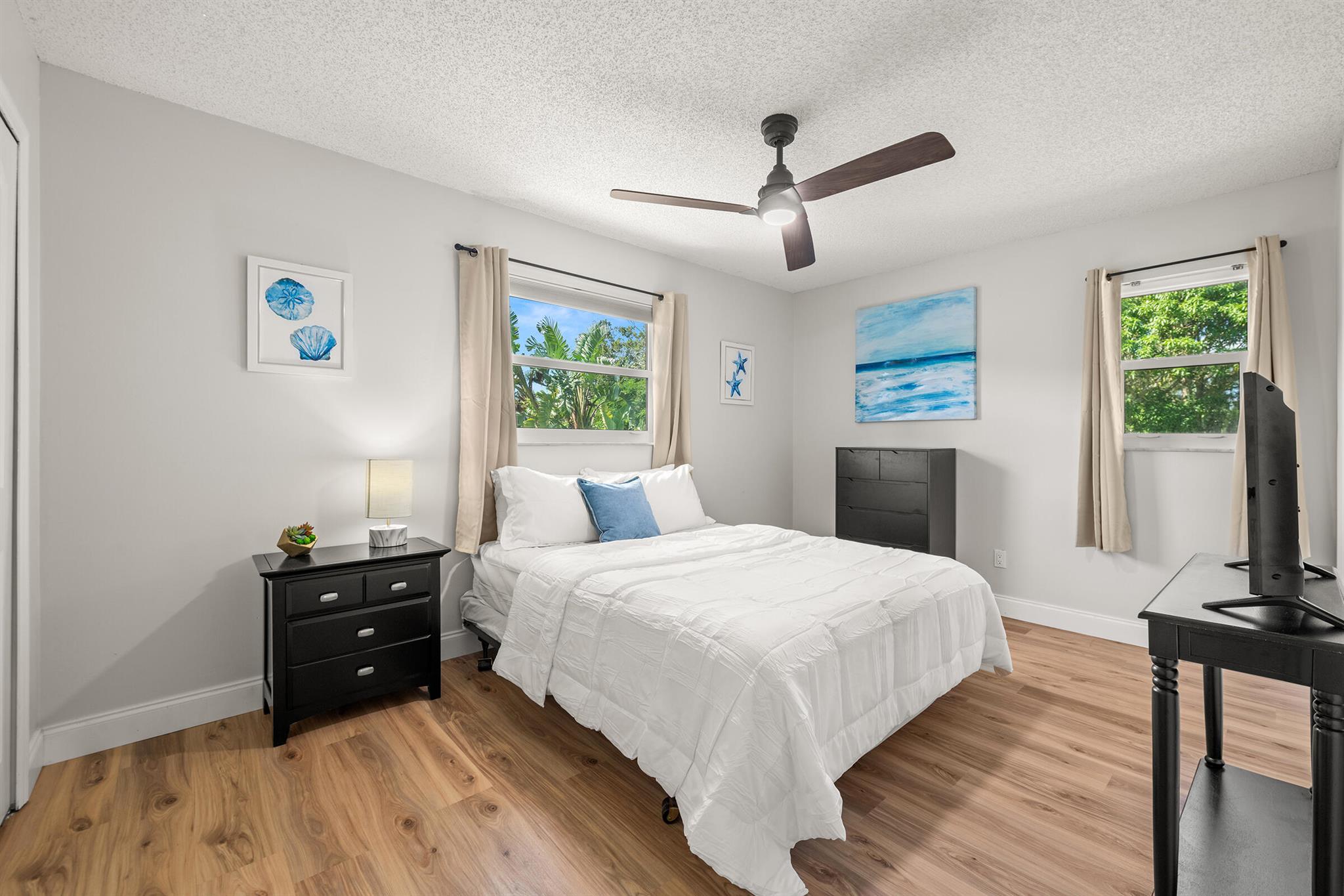 HIDDEN RIVER ESTATES - Residential Lease