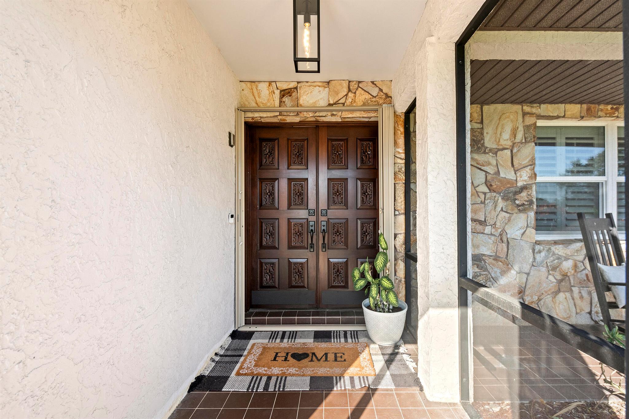 HIDDEN RIVER ESTATES - Residential Lease