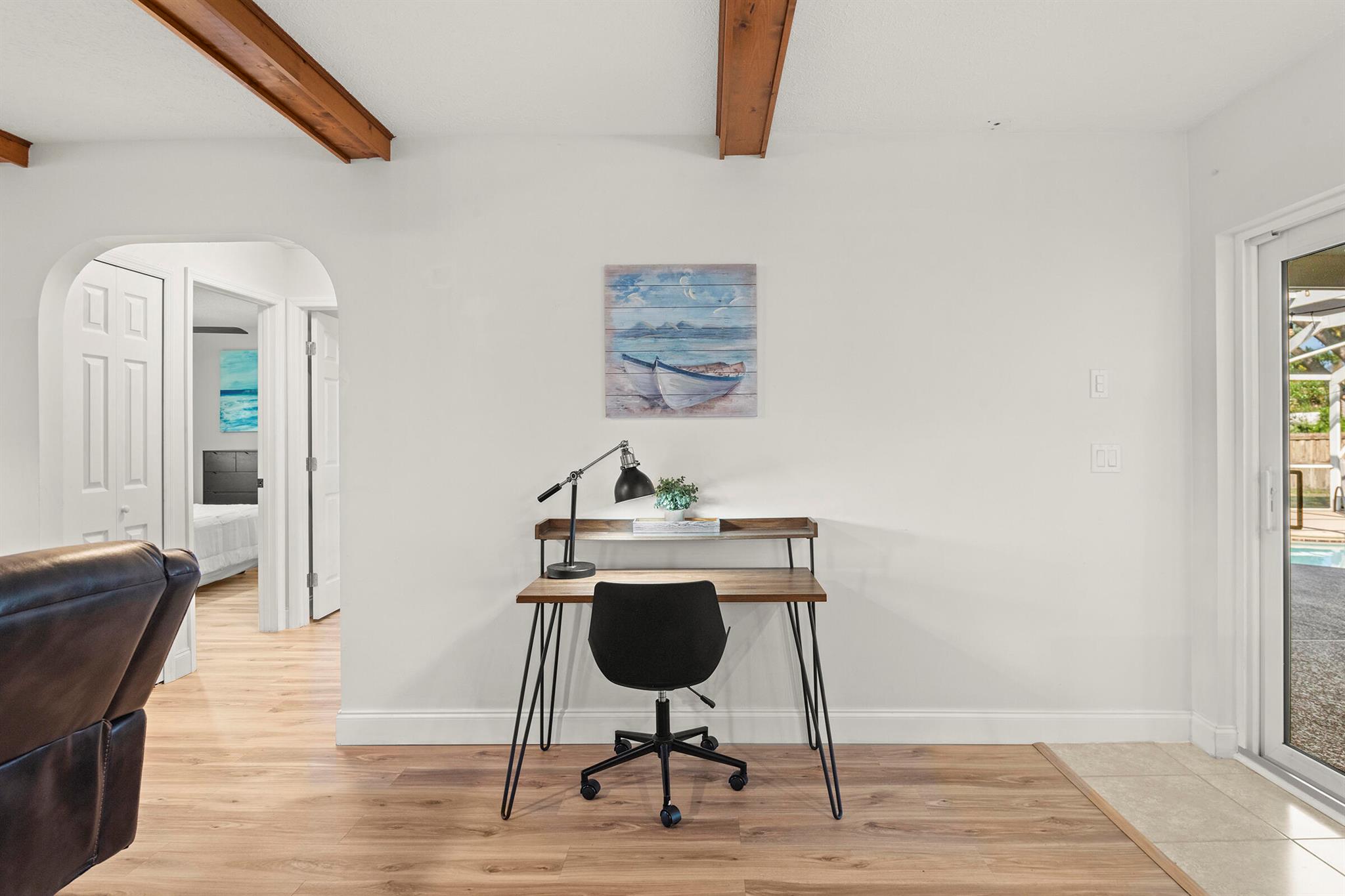 HIDDEN RIVER ESTATES - Residential Lease