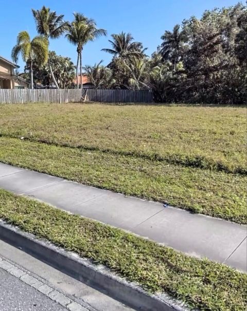 0000 Emilio Lane Palm Springs FL 33406