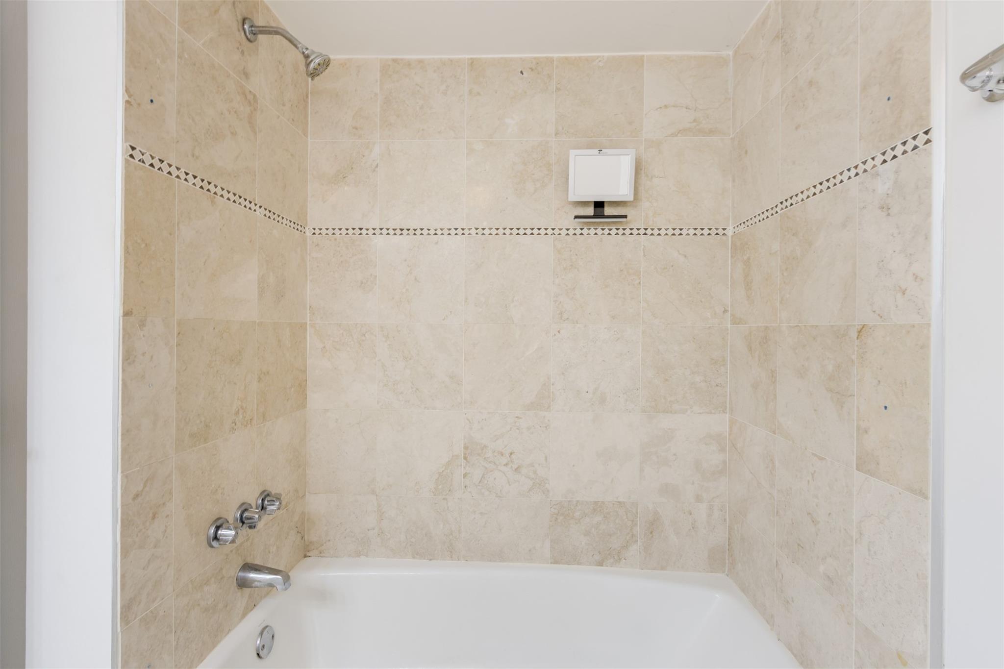 RIVER MANOR CONDO - Residential Lease