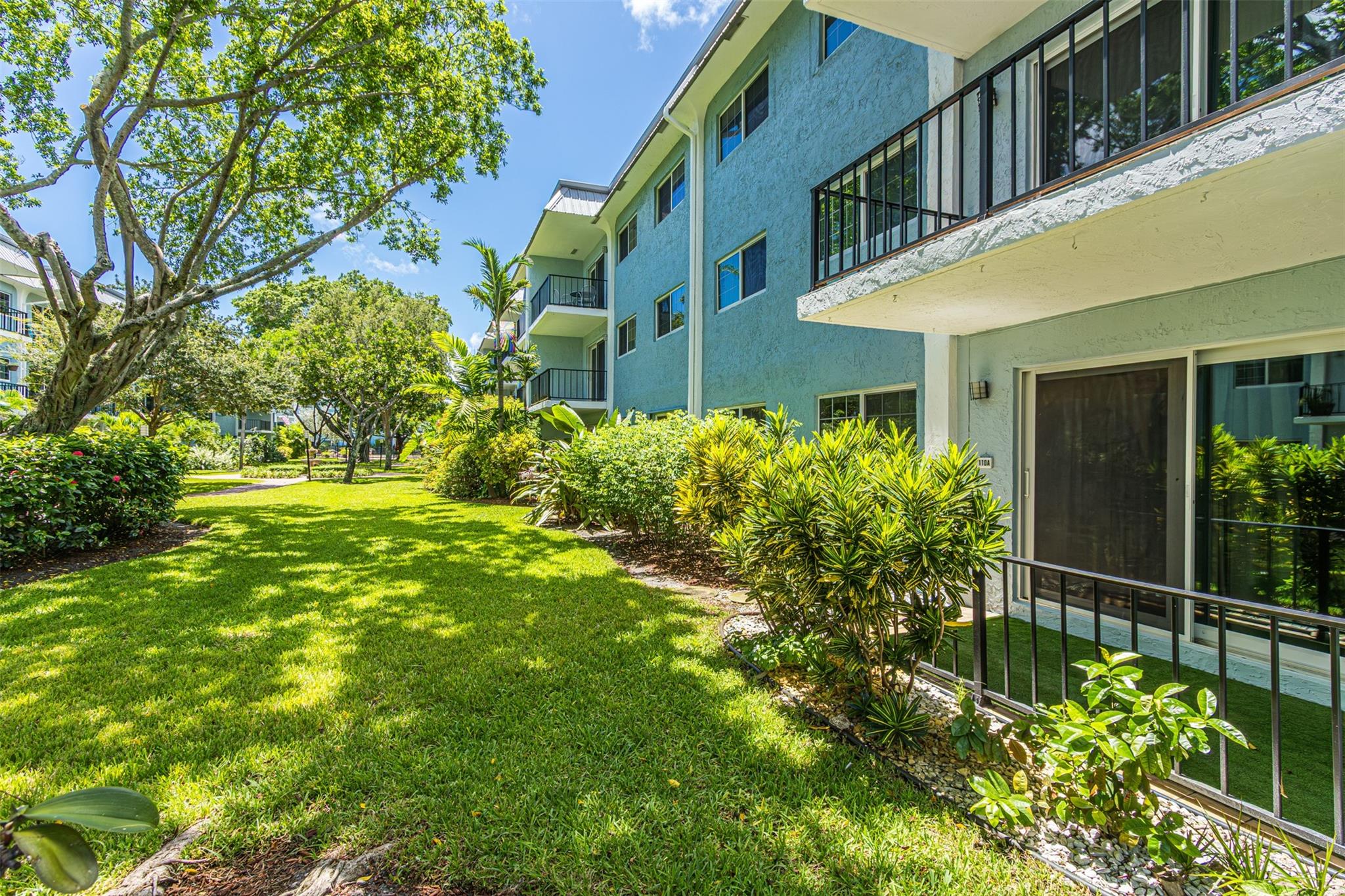RIVER MANOR CONDO - Residential Lease