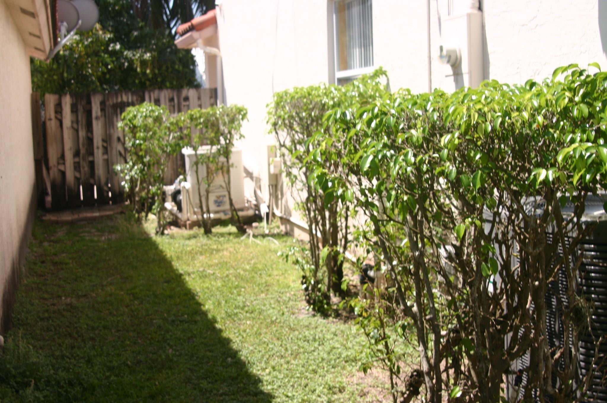 Springs Gateway 127-17 B - Residential Lease