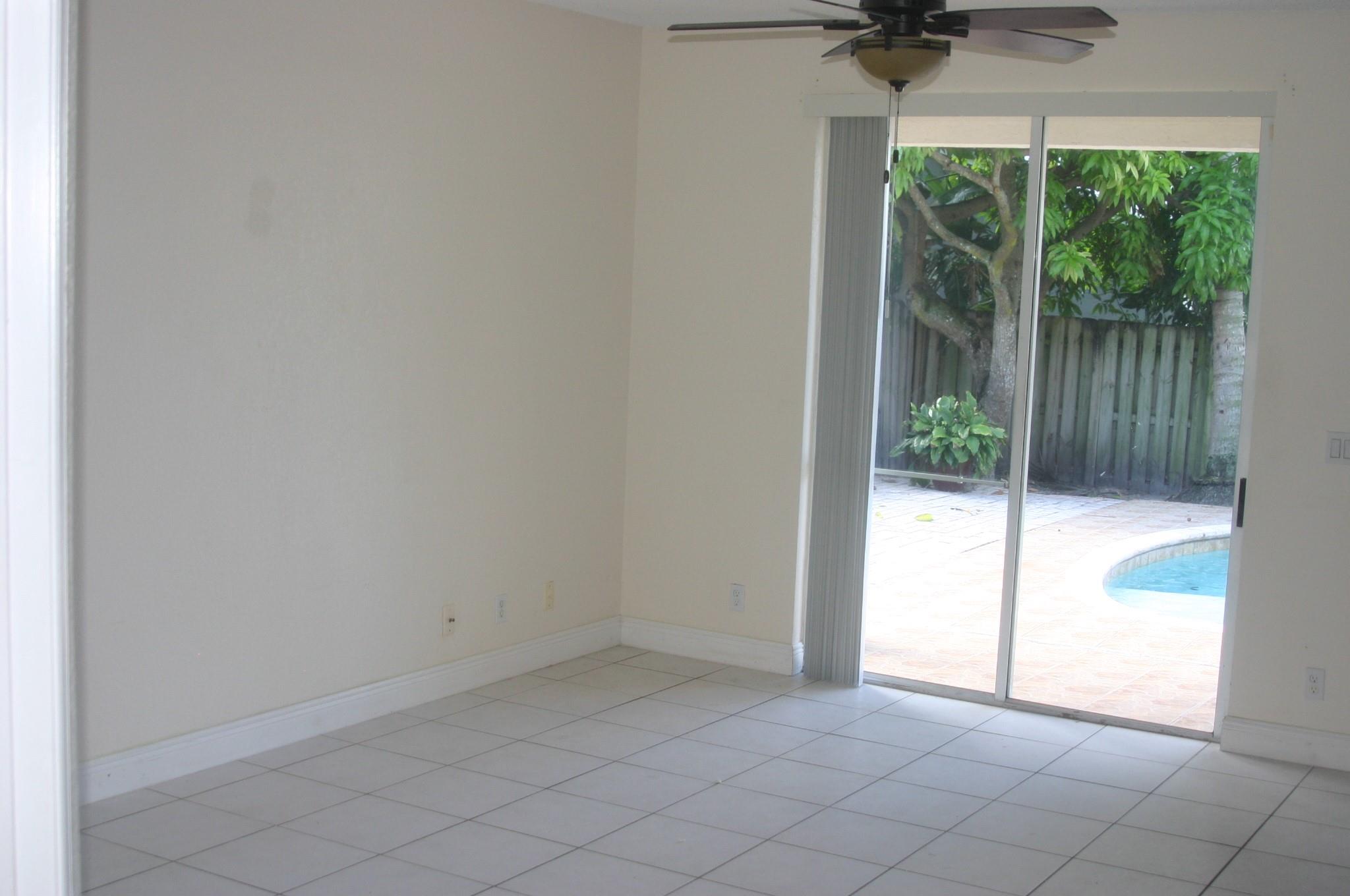 Springs Gateway 127-17 B - Residential Lease