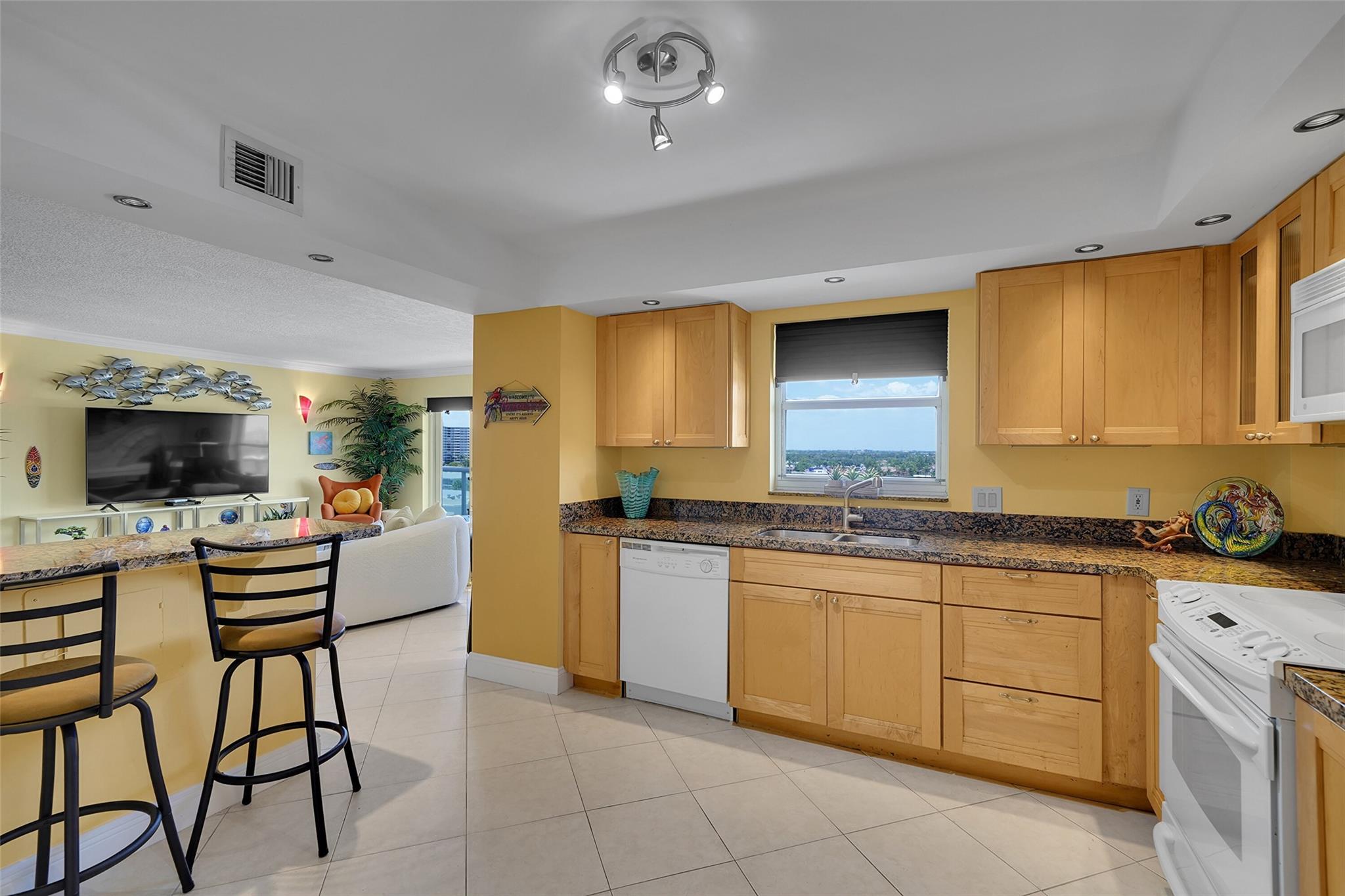 3900 Galt Ocean Dr 708