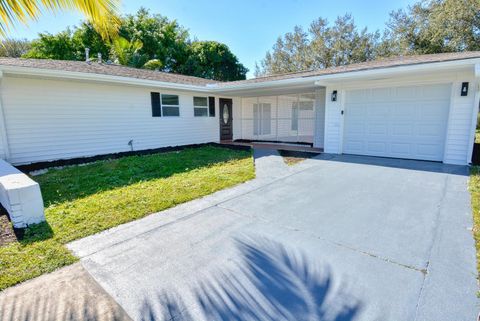 A home in Port St Lucie