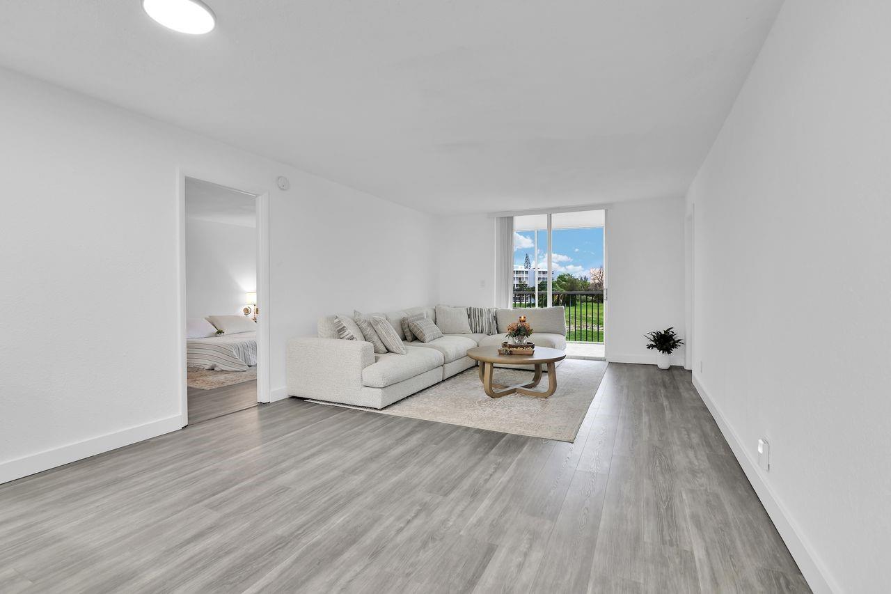 250 NW 67th St 322