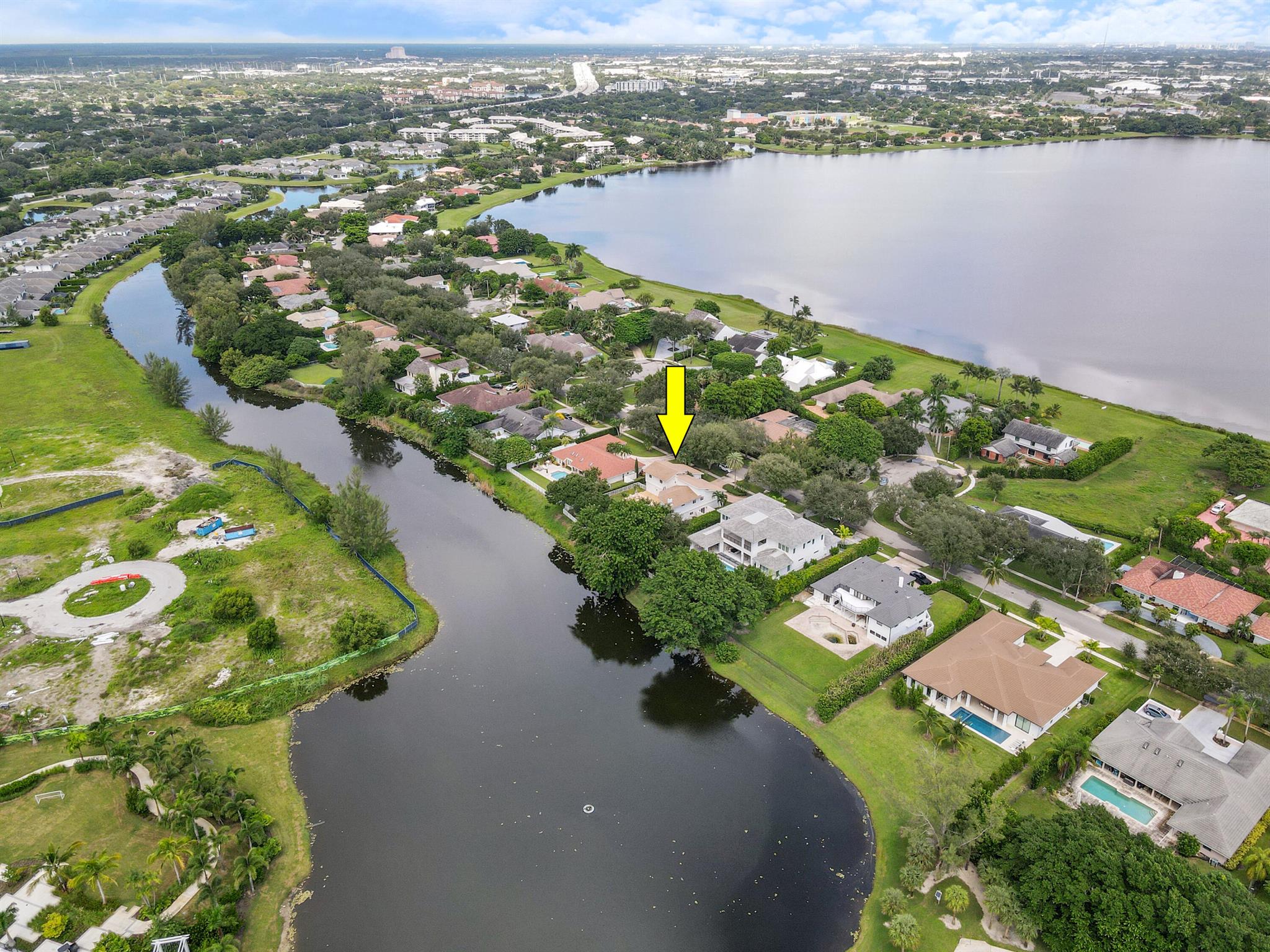 PRESIDENT COUNTRY CLUB 4 - Residential