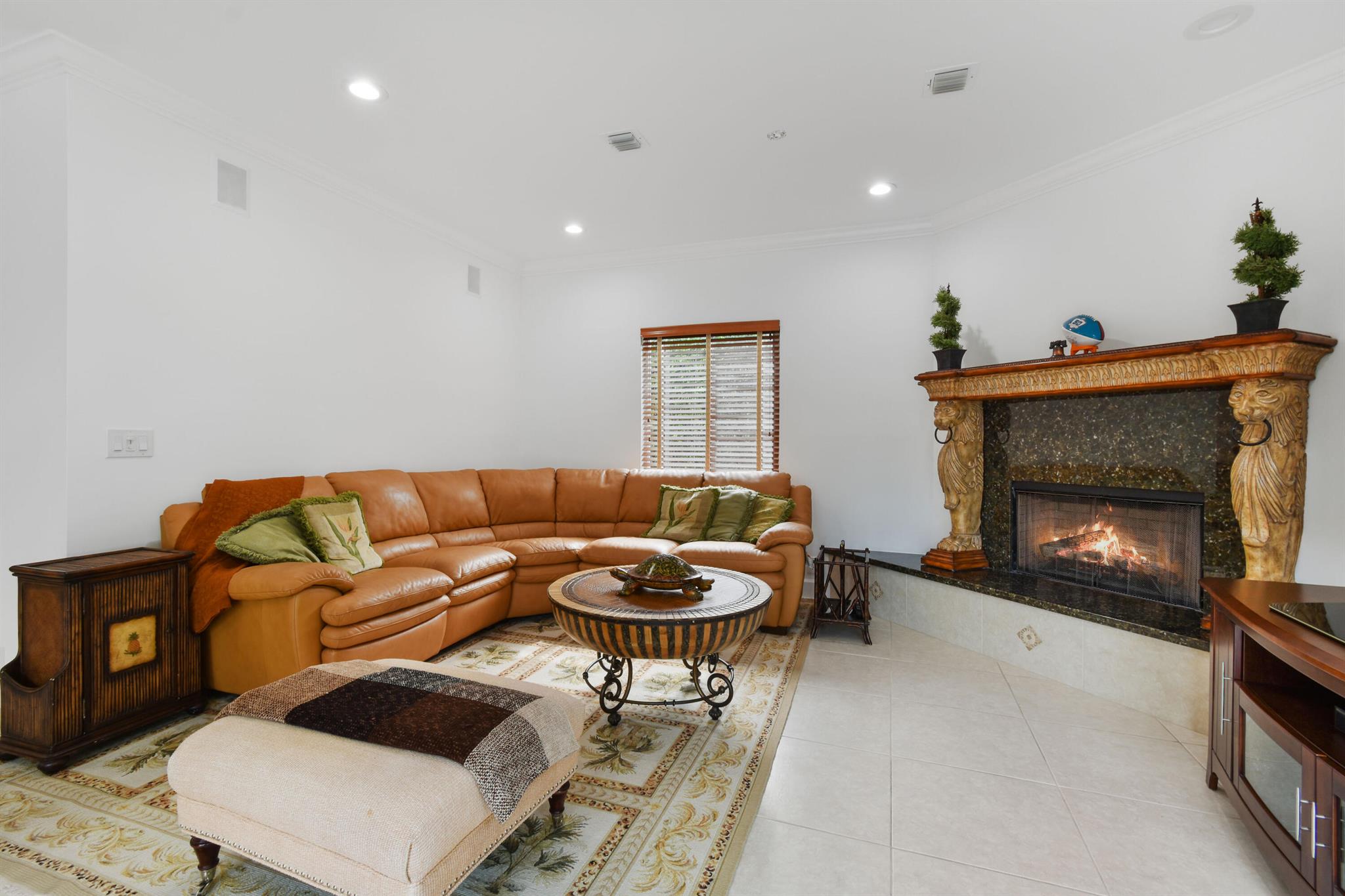 PRESIDENT COUNTRY CLUB 4 - Residential