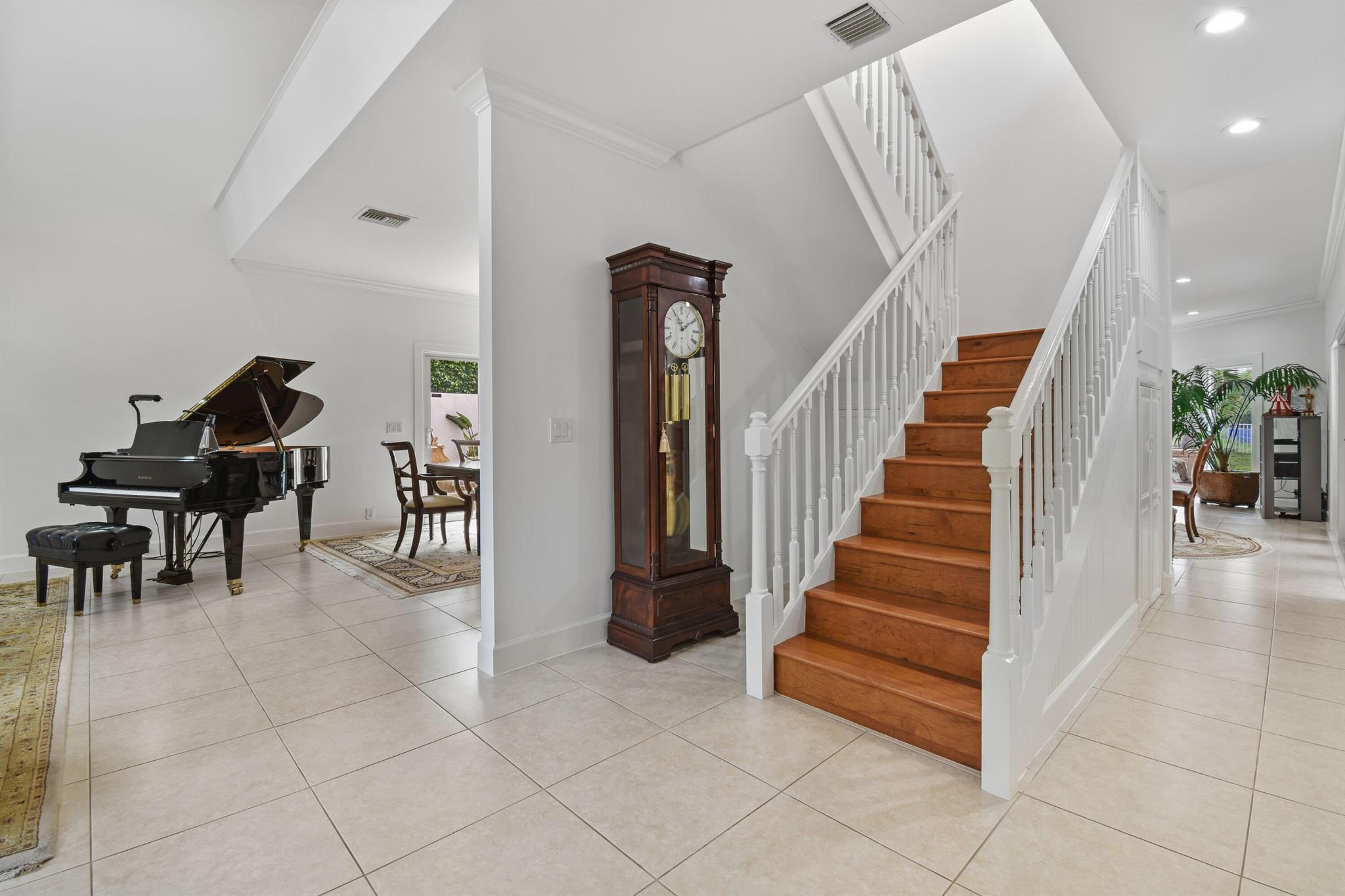 2801 Embassy Drive