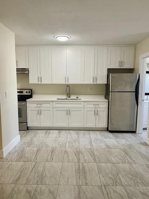 4051 N DIXIE Highway 3