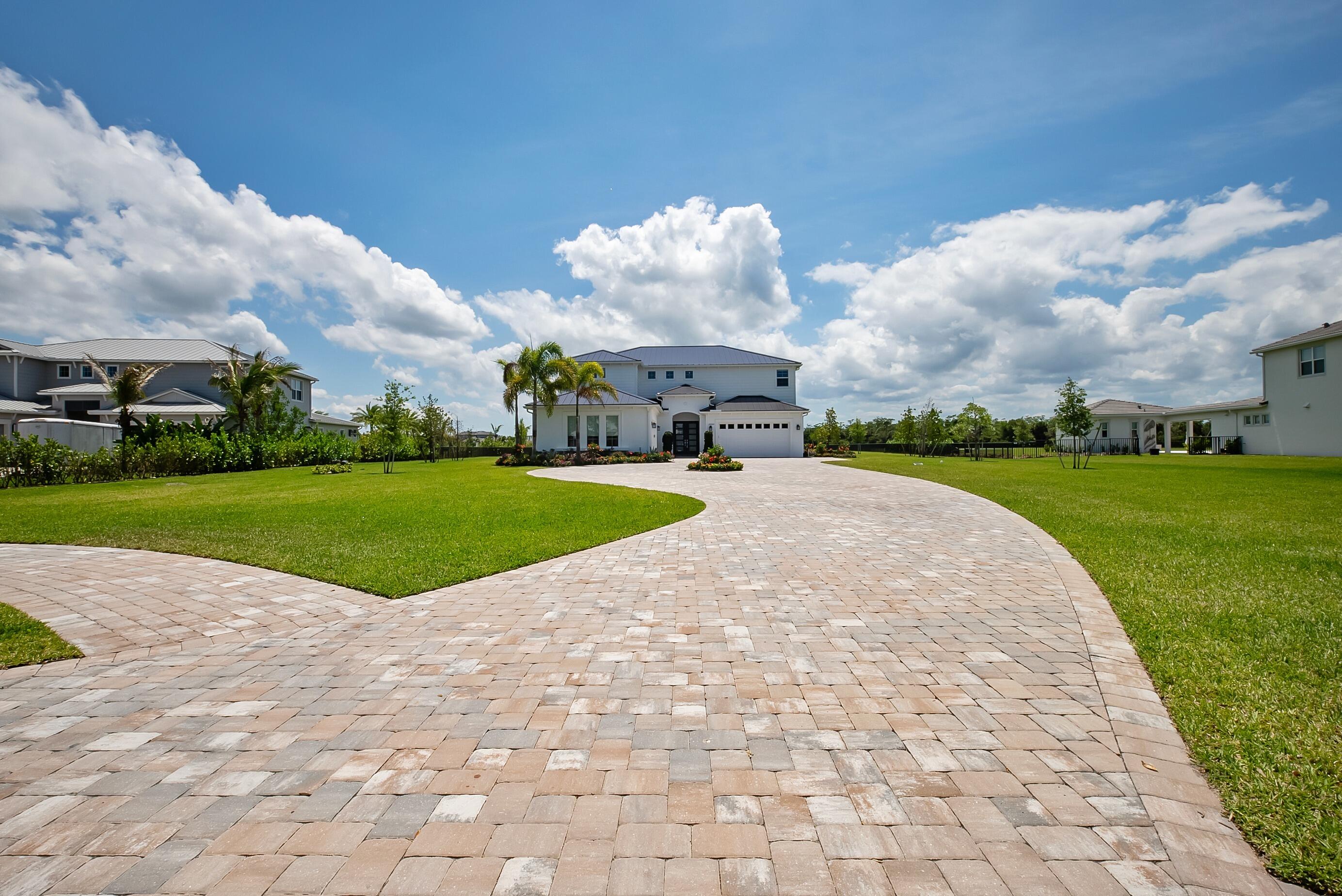 BRIDGEWATER - Residential