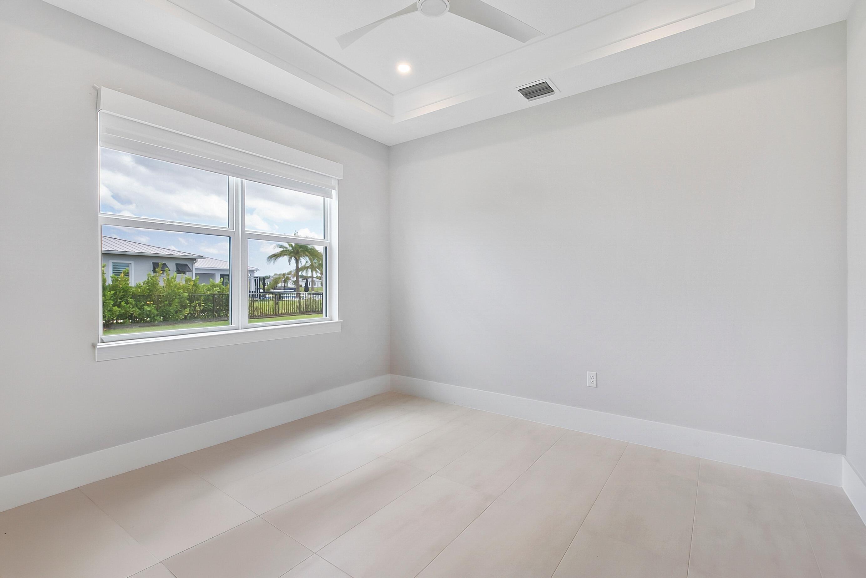 BRIDGEWATER - Residential