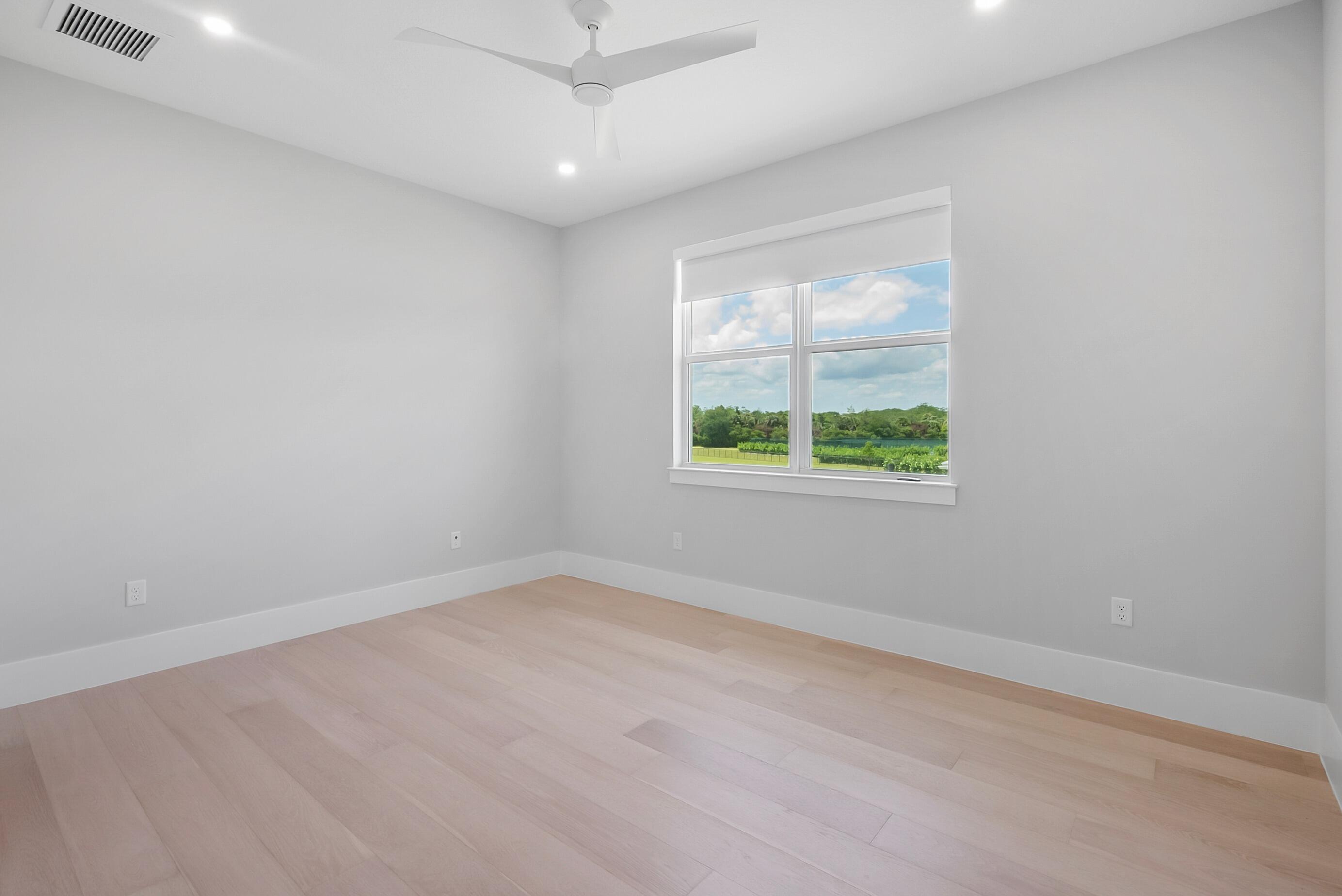 BRIDGEWATER - Residential