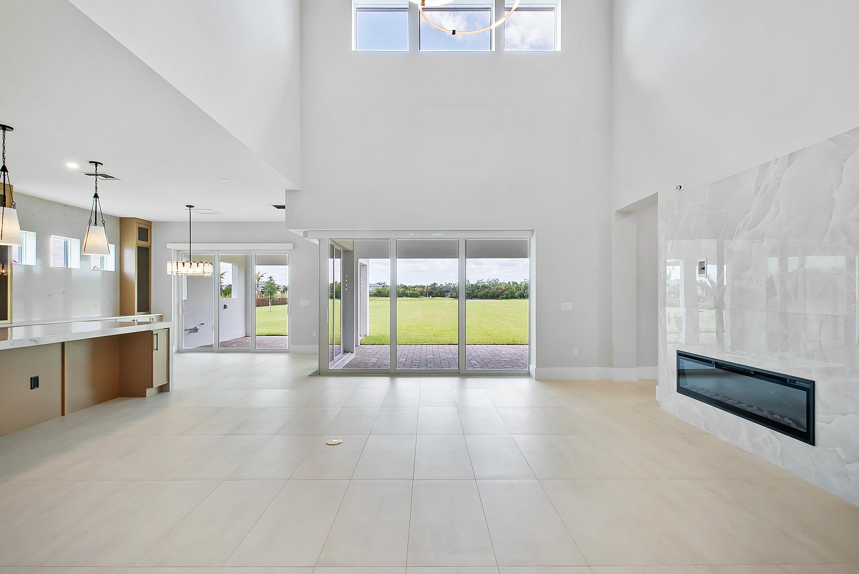 BRIDGEWATER - Residential