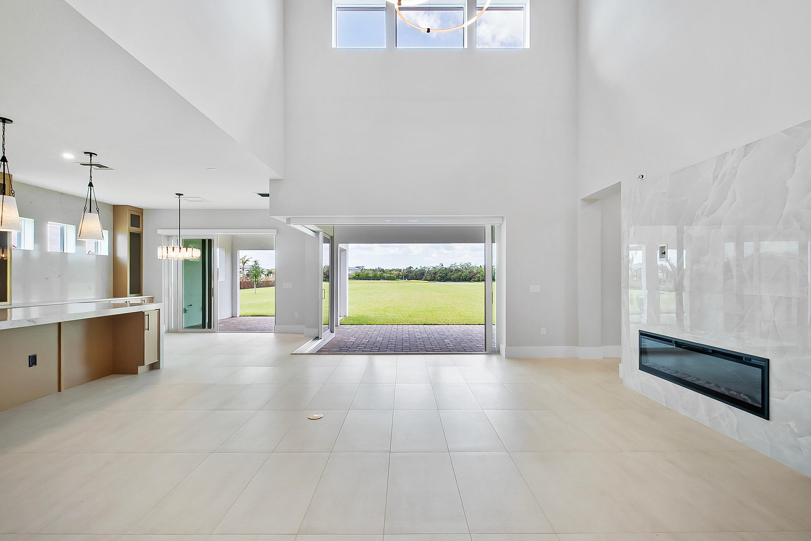 BRIDGEWATER - Residential