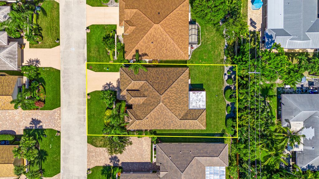 Photo of 10376 SE Leatherback Terrace, Jupiter, FL 33469 (MLS # R11021610)