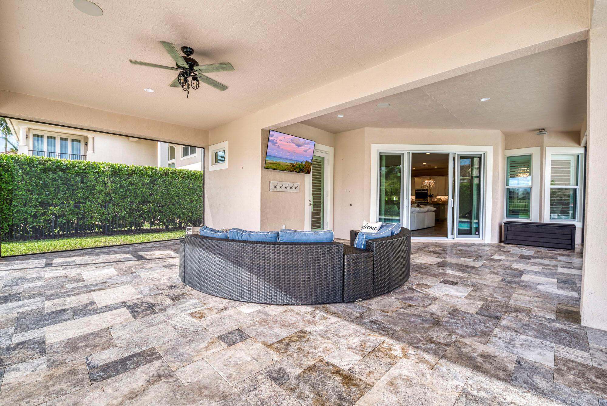 Jupiter Country Club - Residential