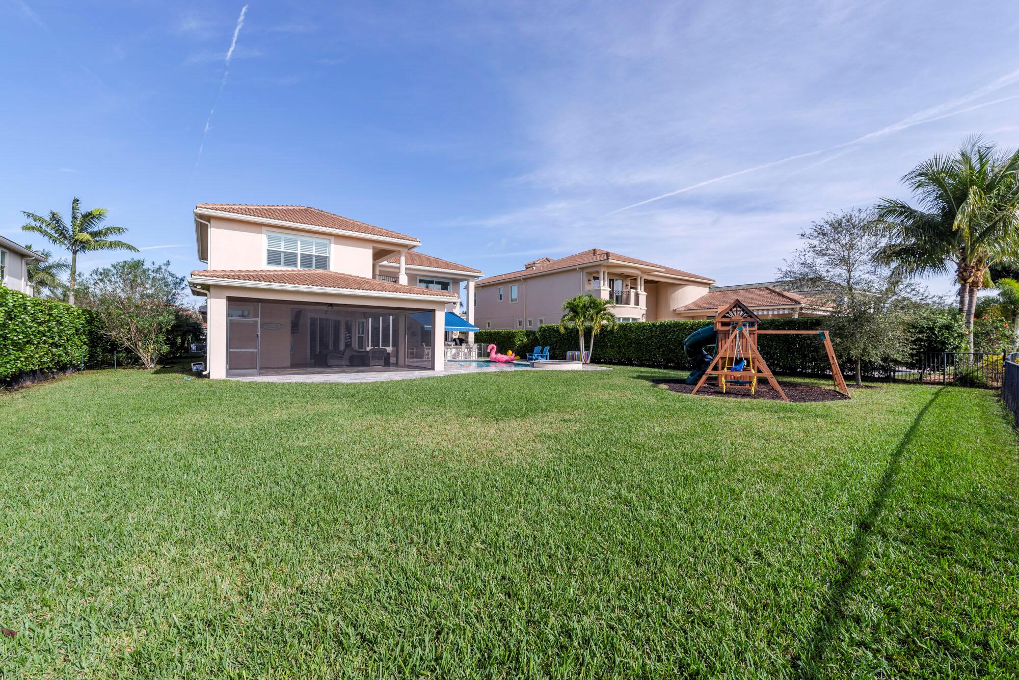 Jupiter Country Club - Residential