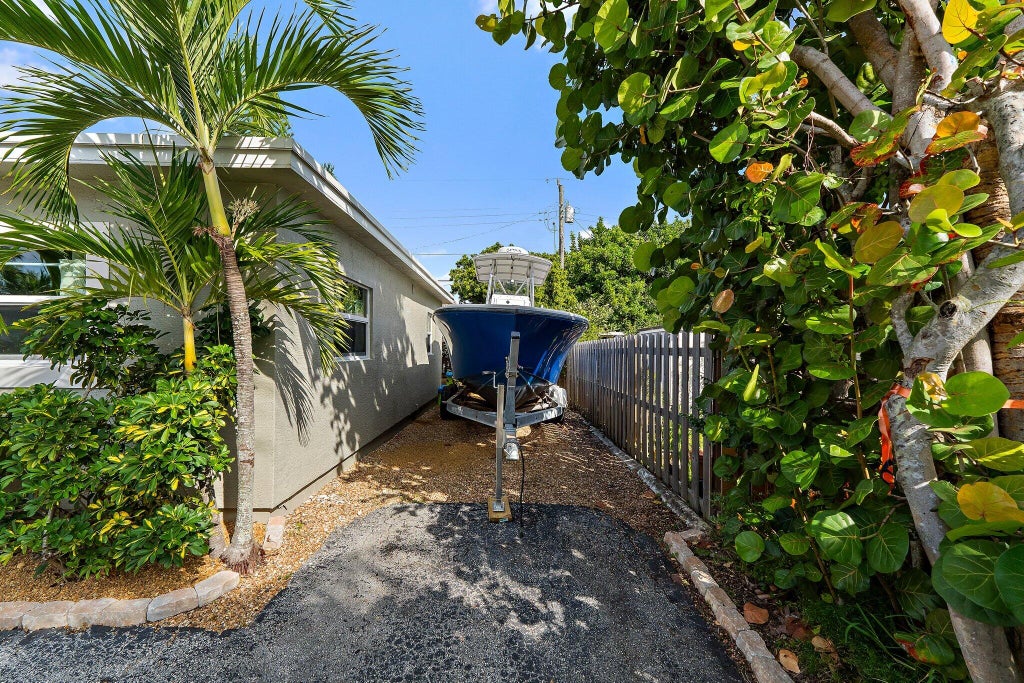 Photo of 1821 Redbank Road, North Palm Beach, FL 33408 (MLS # R11139864)