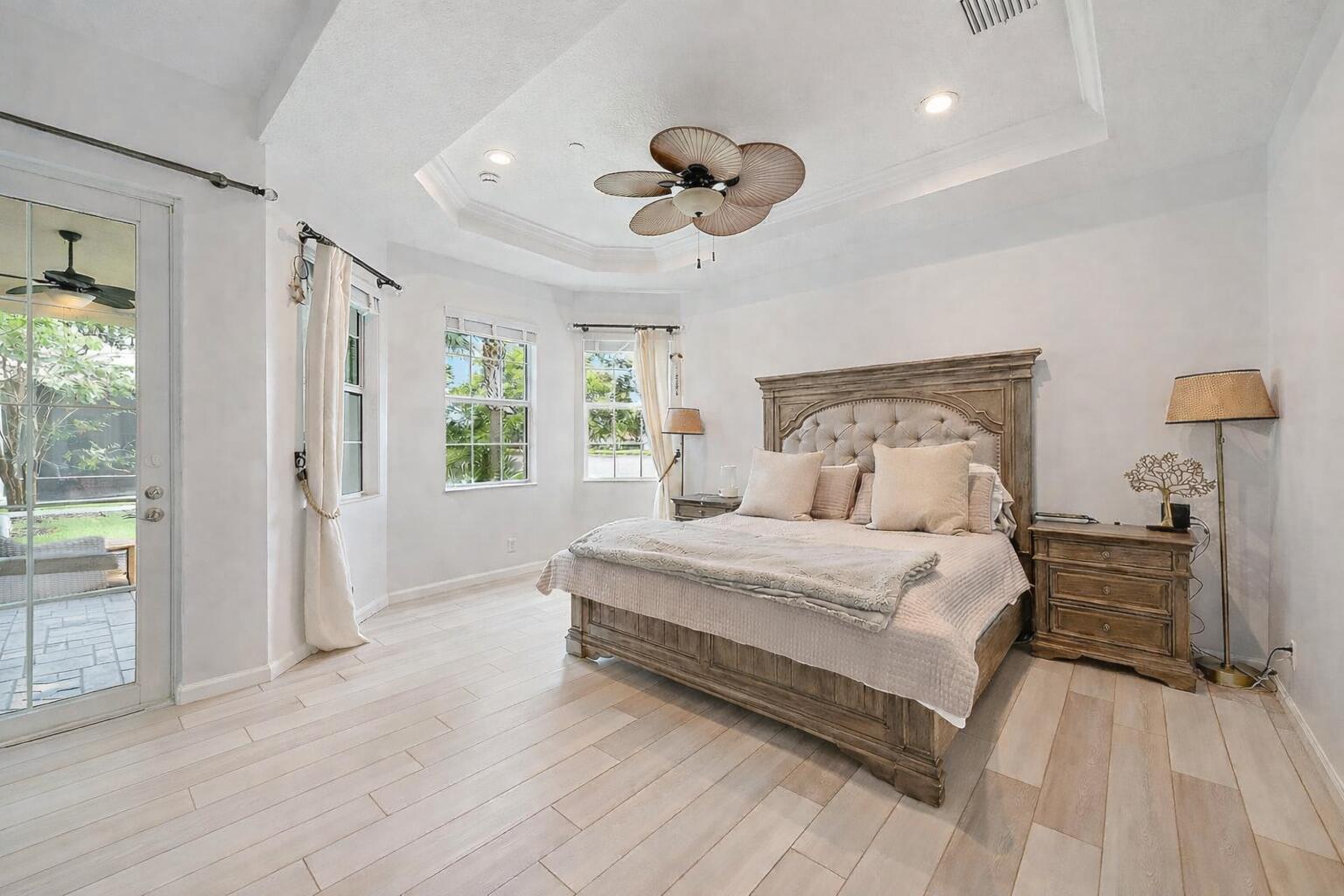 JUPITER COUNTRY CLUB CONDO II - Residential