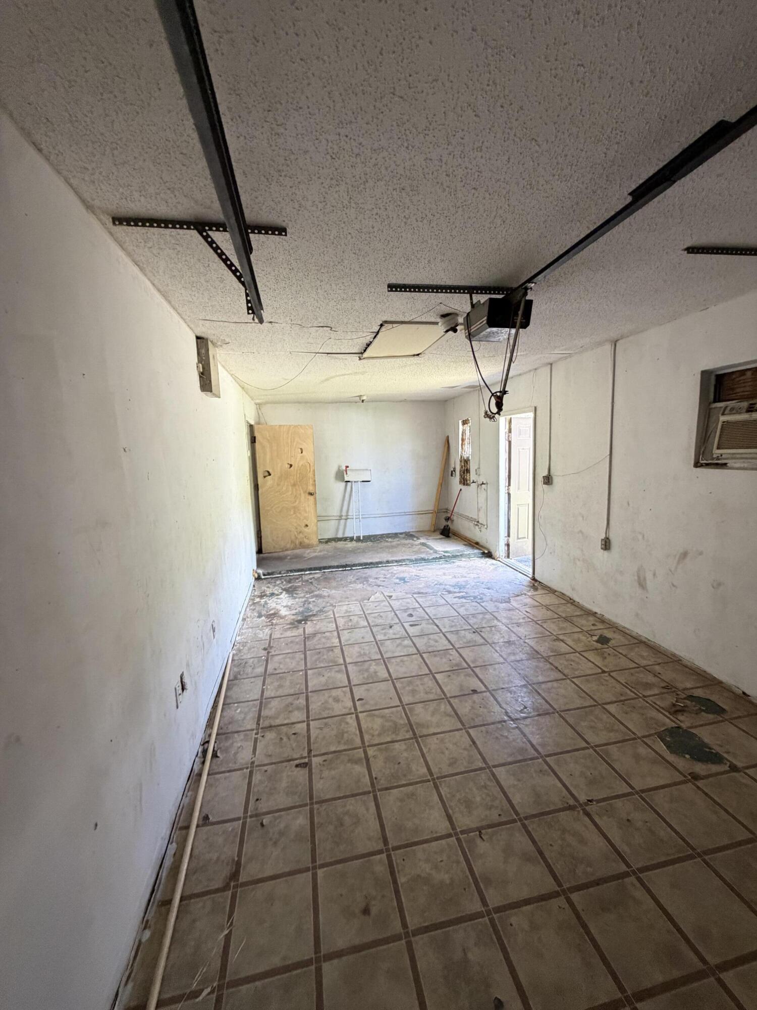 SOUTHERN PINES - Residential