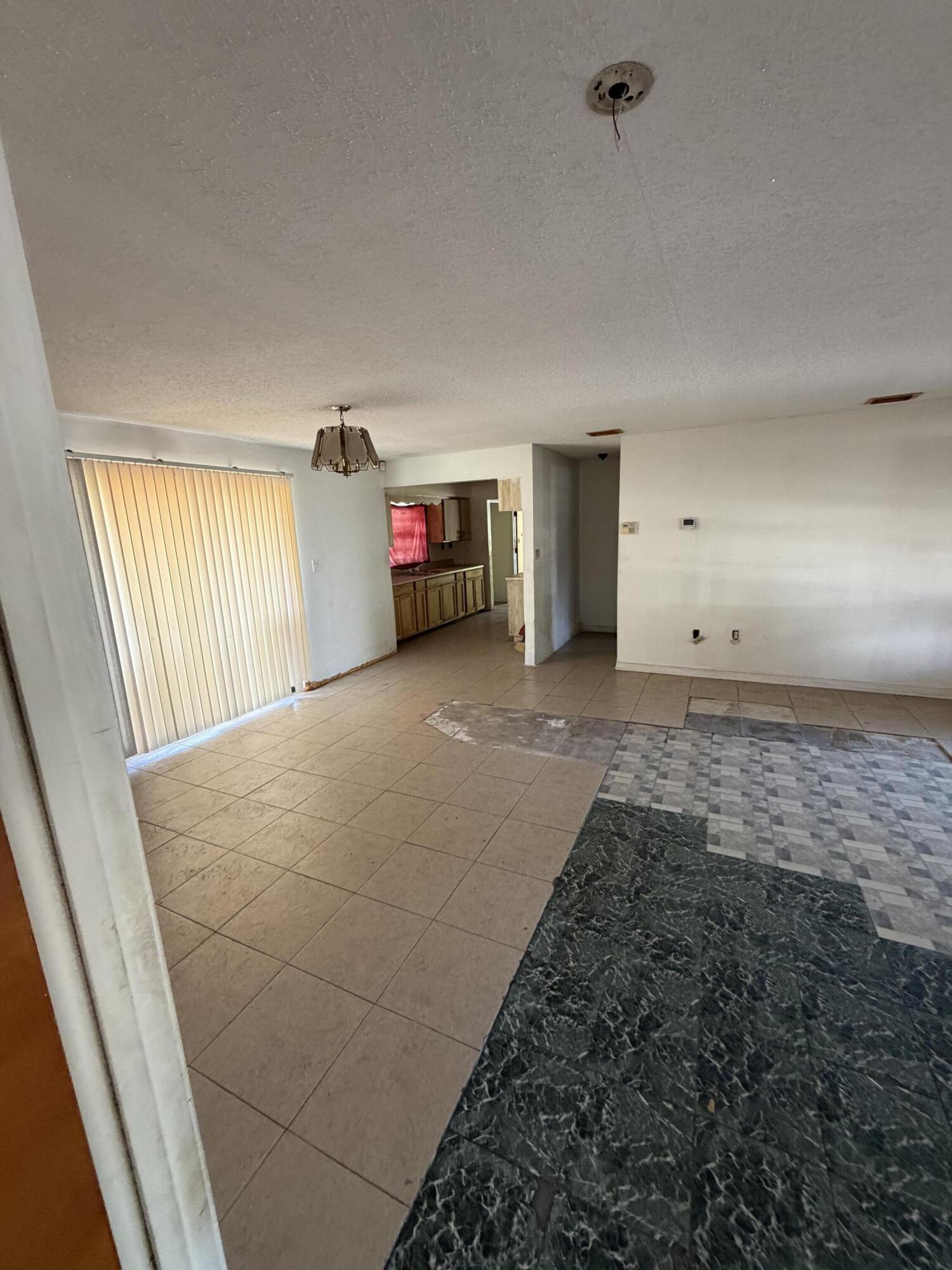 SOUTHERN PINES - Residential