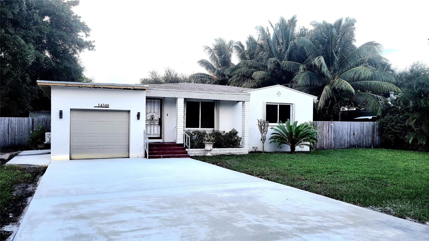 Biscayne Gardens Sec F Pt - Residential Lease