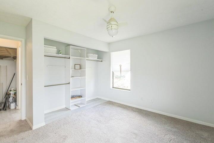 6537 SE Federal Highway 202