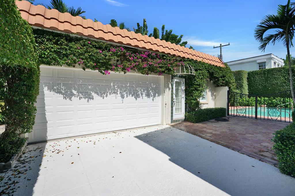 Poinciana Park - Residential