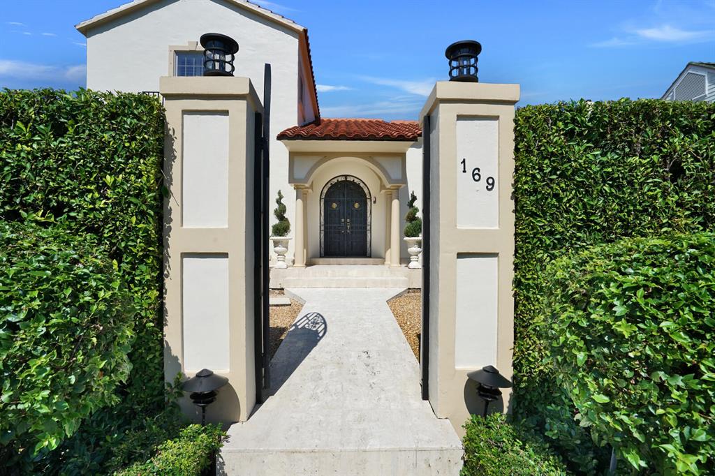 Poinciana Park - Residential