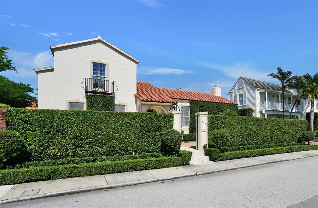 Poinciana Park - Residential