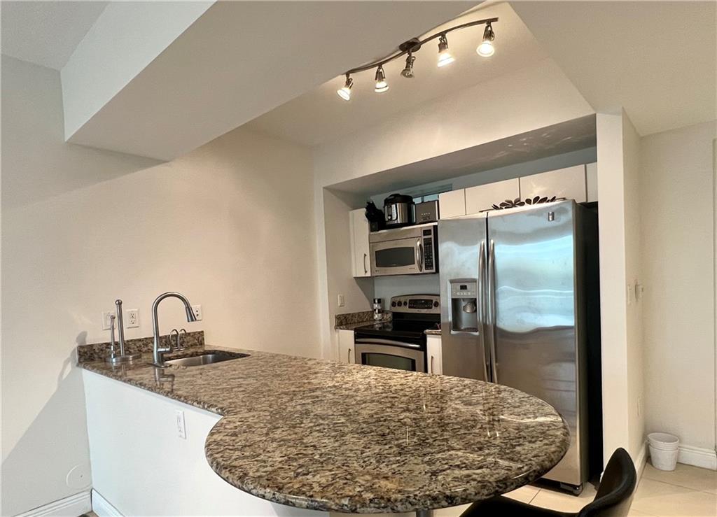 Downtown Dadeland - Residential