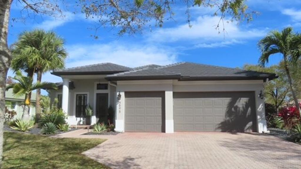 Photo of 4595 SW La Paloma Drive, Palm City, FL 34990 (MLS # R11094129)