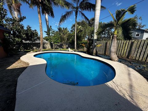 8776 SE Bahama Circle Hobe Sound FL 33455