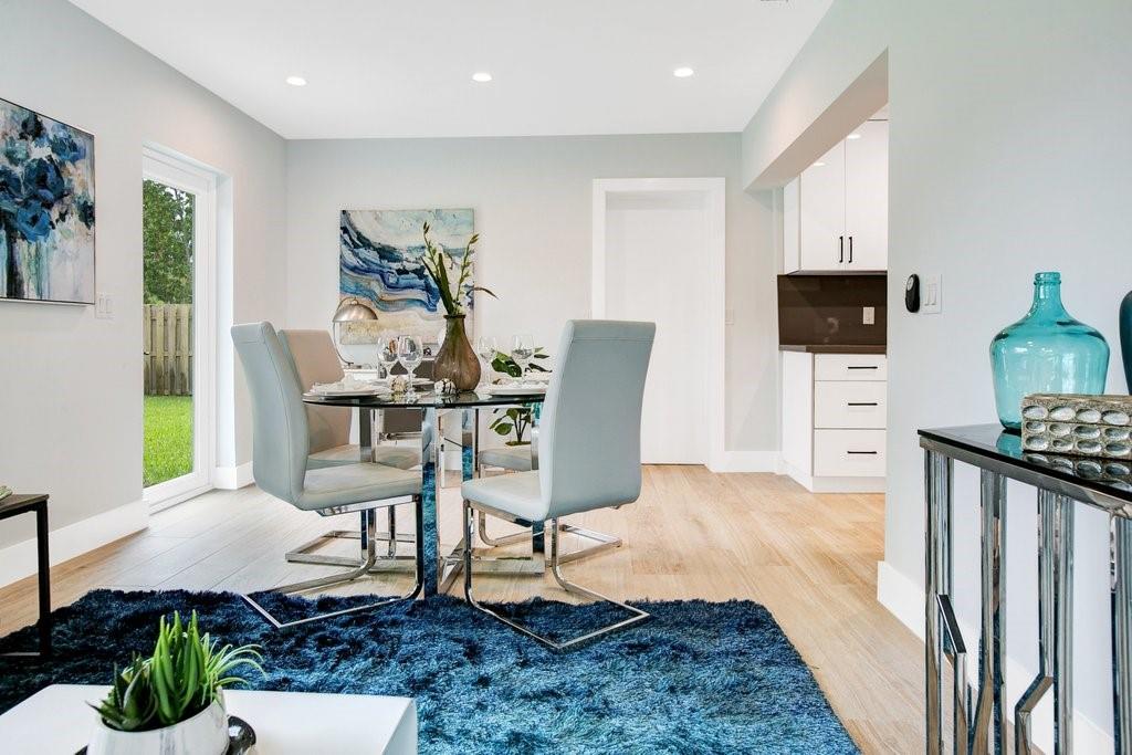 NORTH ANDREWS GARDENS - Residential