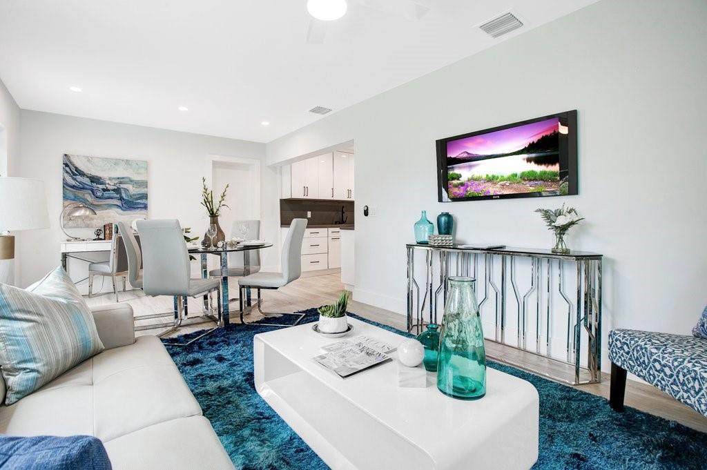 NORTH ANDREWS GARDENS - Residential