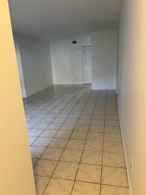 501 Gardens Drive 101