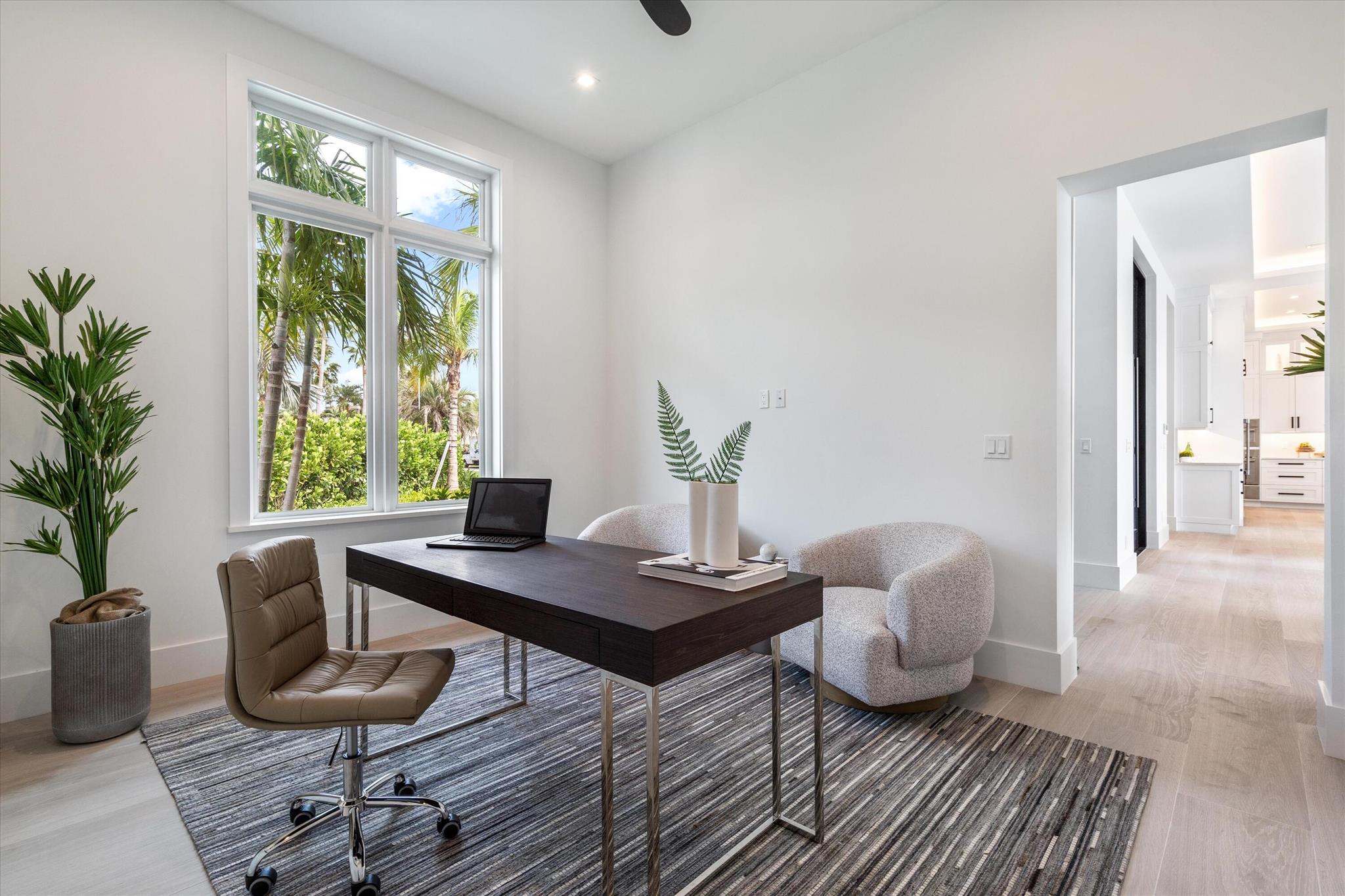 HARBOUR POINT MARINA - Residential