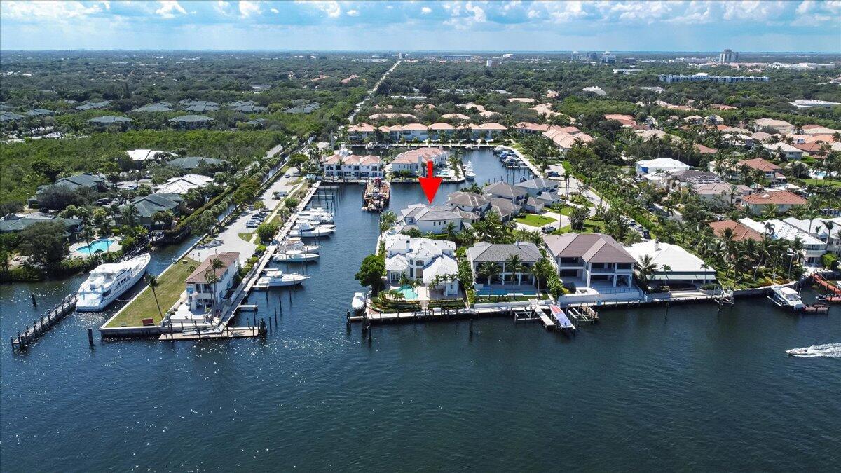 HARBOUR POINT MARINA - Residential