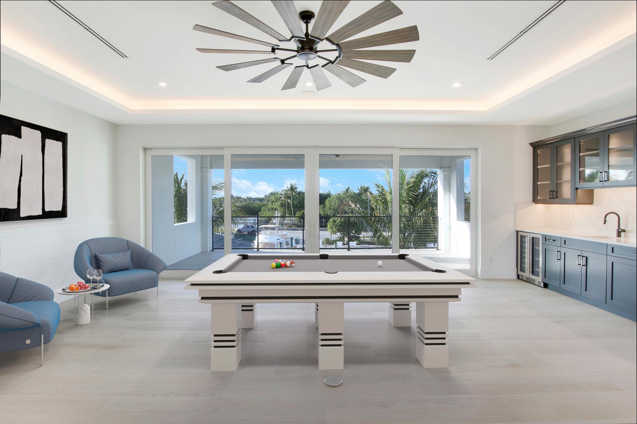 HARBOUR POINT MARINA - Residential