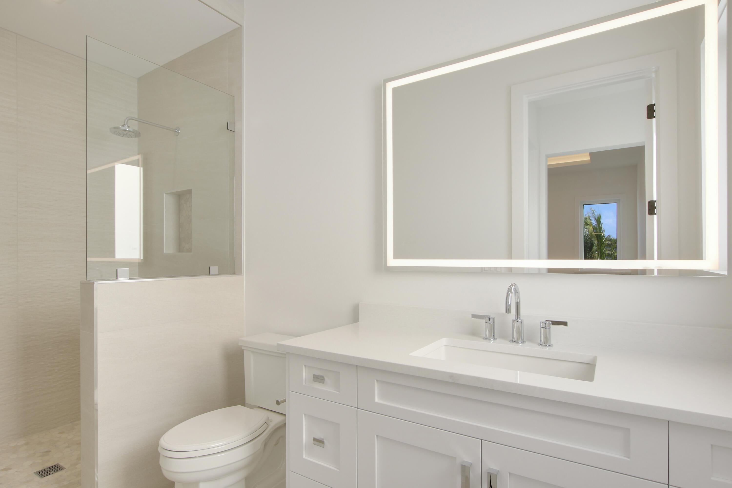 HARBOUR POINT MARINA - Residential