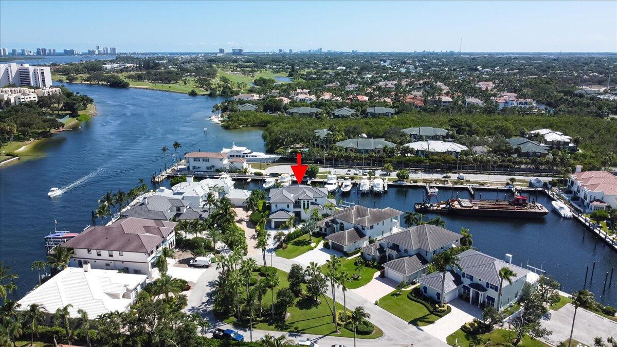 HARBOUR POINT MARINA - Residential