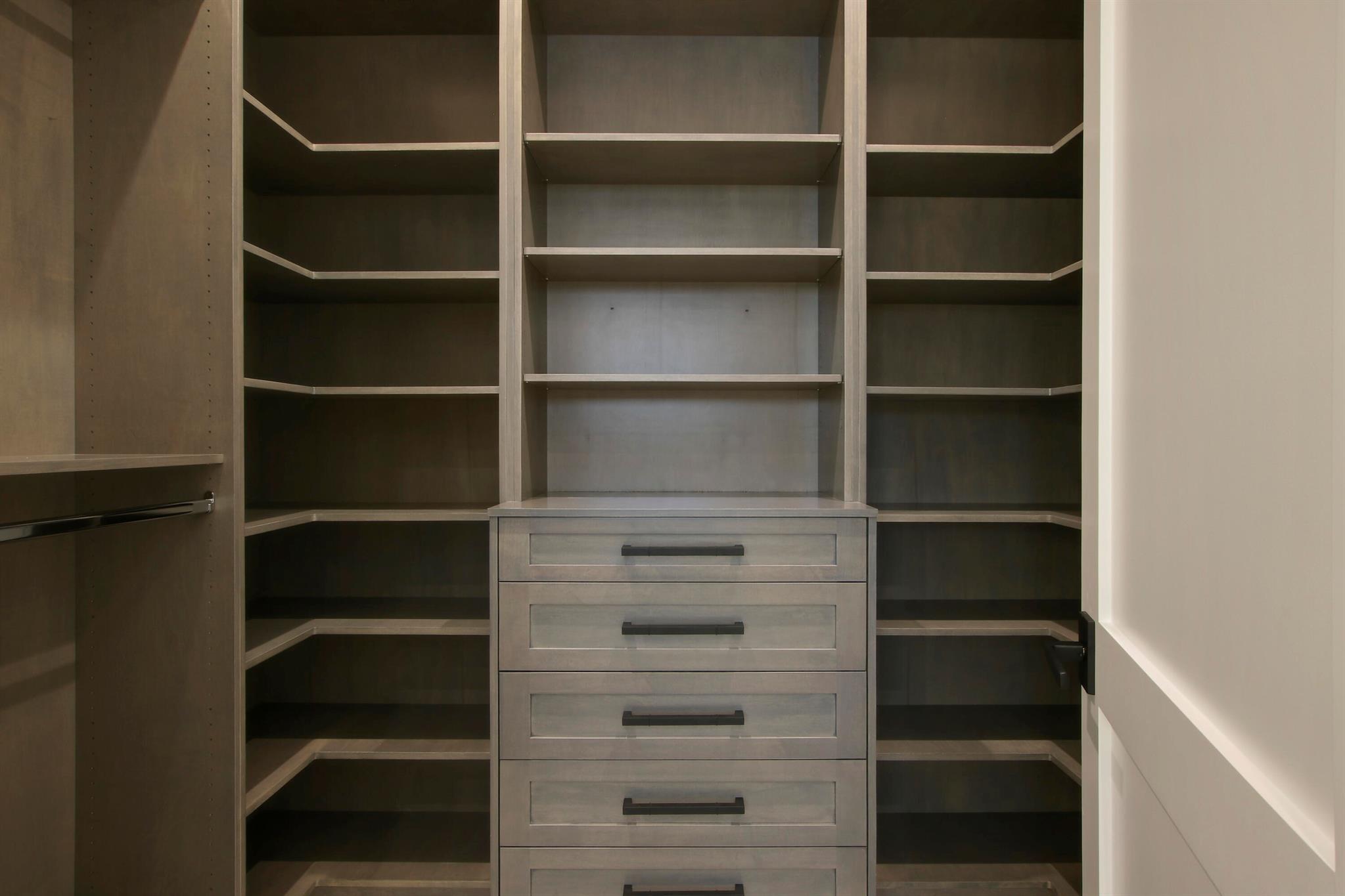 HARBOUR POINT MARINA - Residential